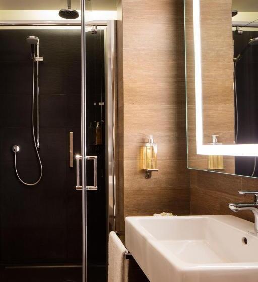 اتاق لوکس با چشمانداز, Starhotels Echo