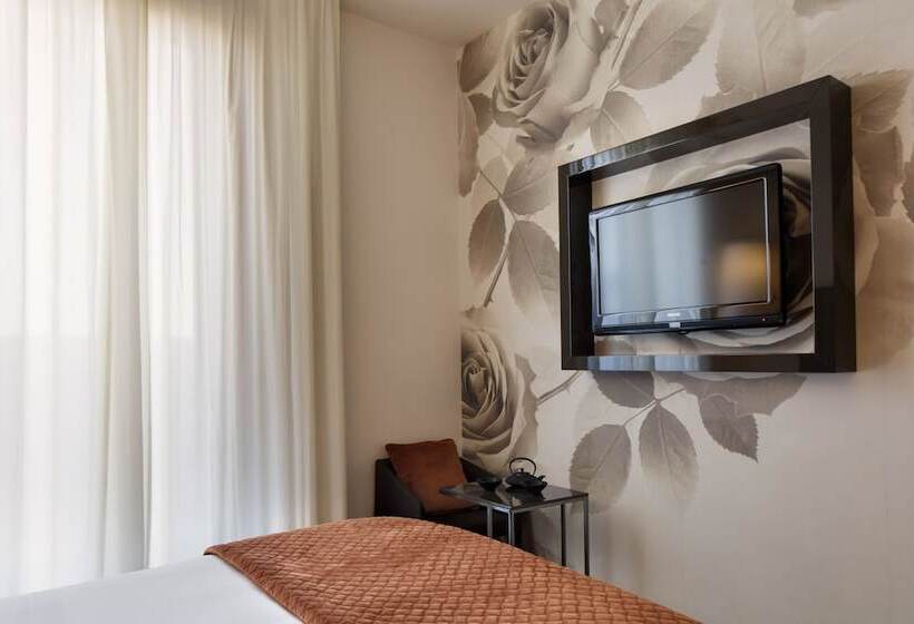 اتاق سوپریور, Starhotels Echo