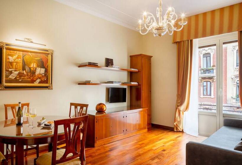 سوییت, Unahotels Galles Milano