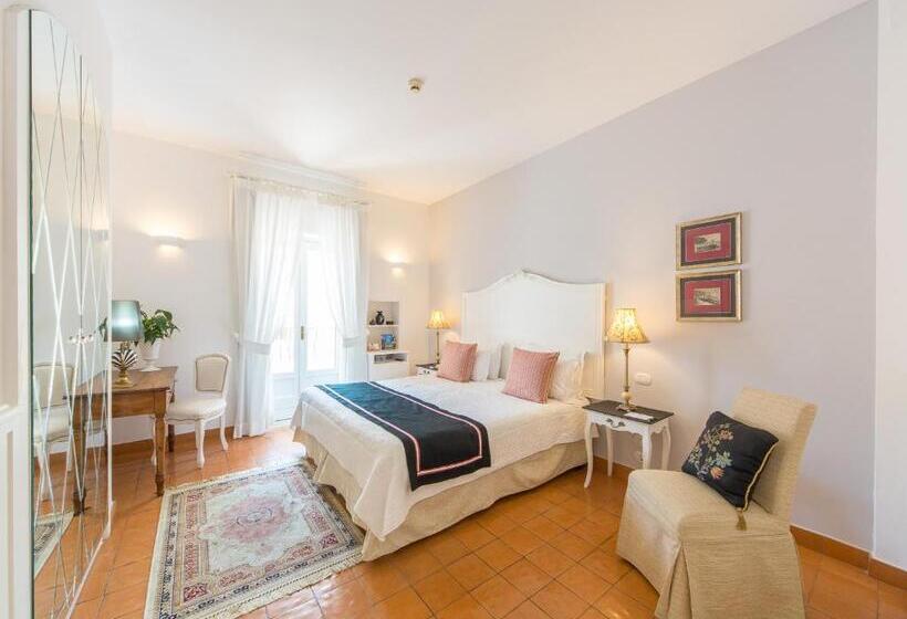 带阳台的高级房间, Villa Romana Hotel & Spa