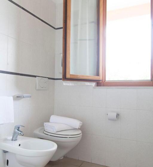 غرفة قياسية ثلاثية, Residence Hotel Villa Mare