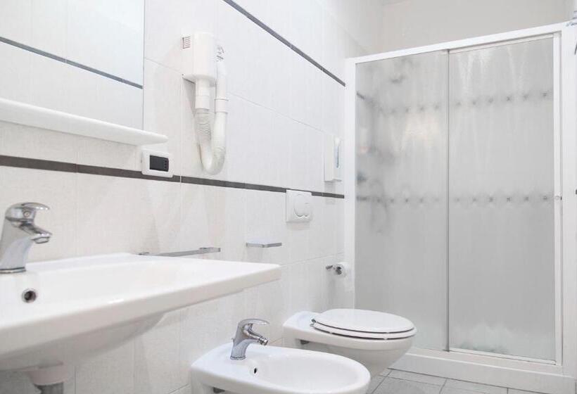 标准三人间, Residence Hotel Villa Mare