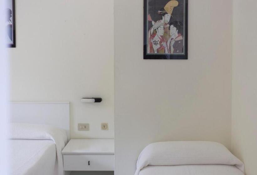 经济型三人房间, Residence Hotel Villa Mare