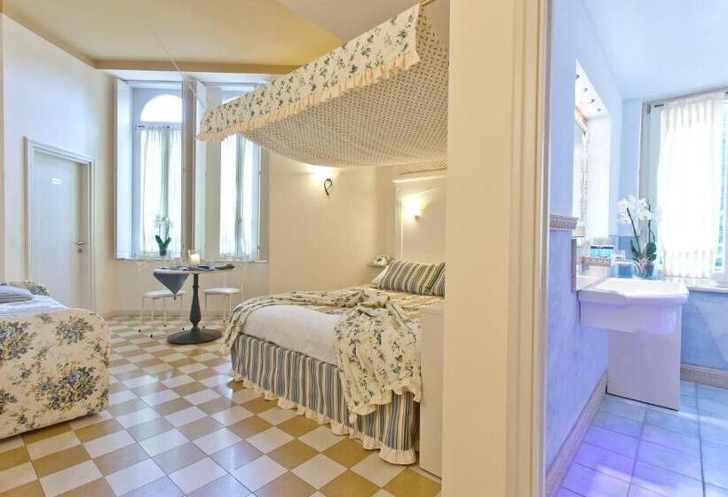 Классический Номер, Bellavista Lakefront Hotel & Apartments