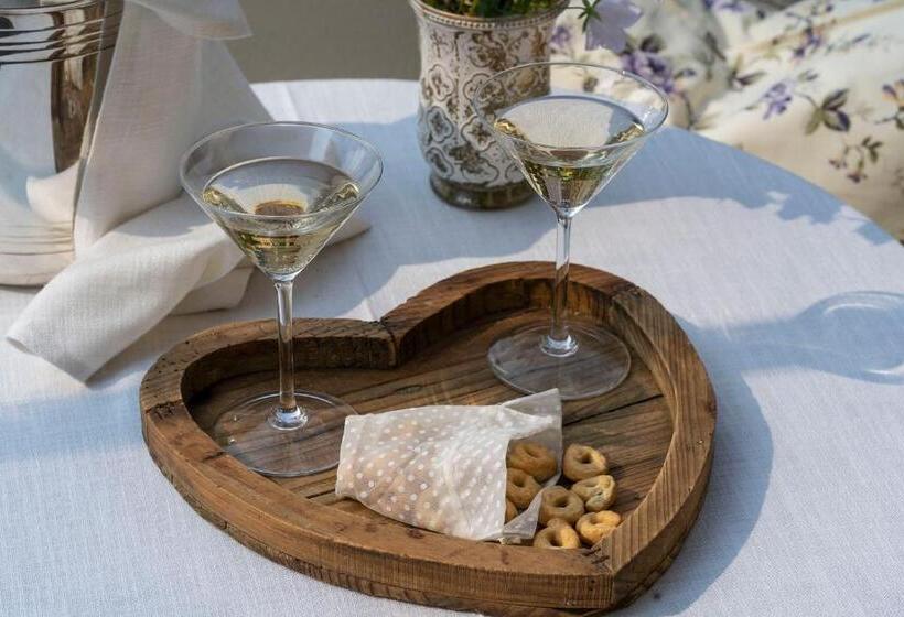 Апартаменты 1 Спальня, Bellavista Lakefront Hotel & Apartments