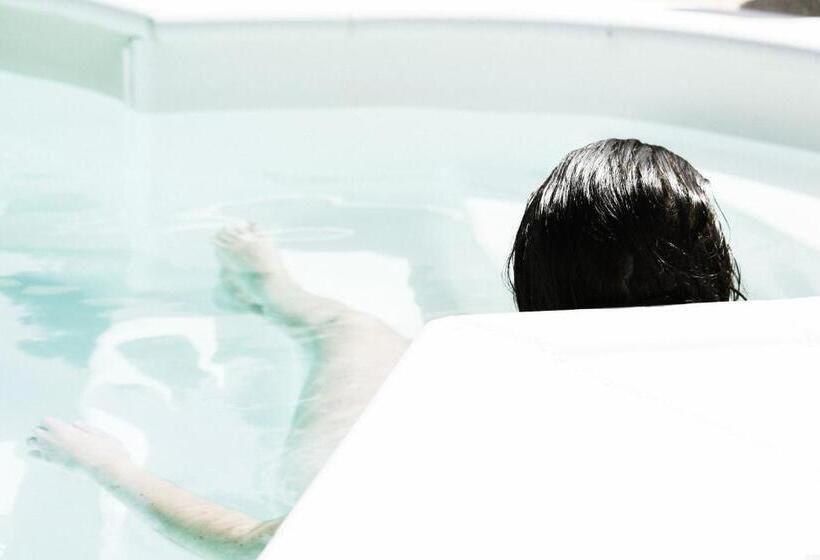 Номер Стандарт с Гидромассажем, Bellavista Lakefront Hotel & Apartments