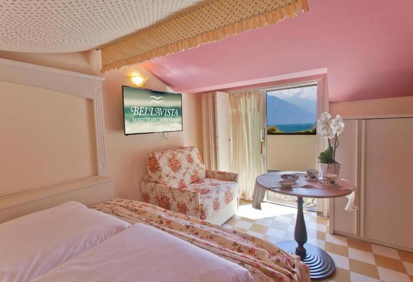 Classic room with balcony, Bellavista Lakefront Hotel & Apartments