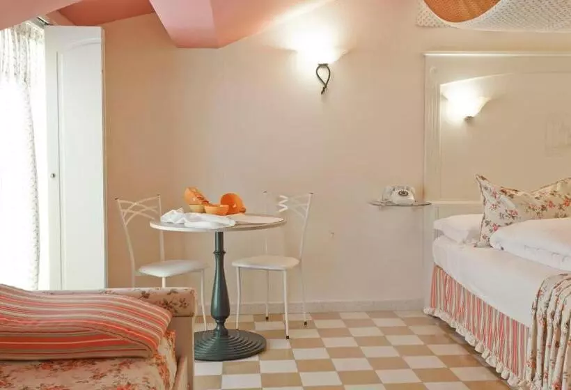 Economy-huone, Bellavista Lakefront Hotel & Apartments