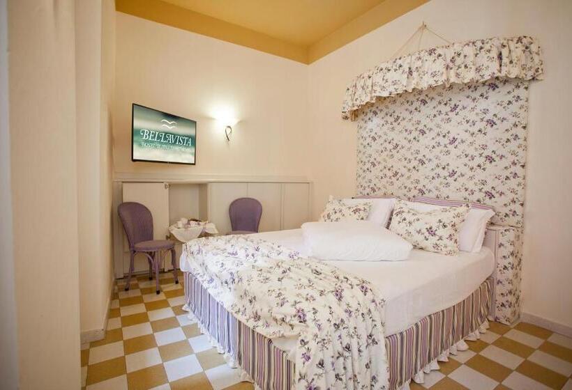 Студия Классика, Bellavista Lakefront Hotel & Apartments