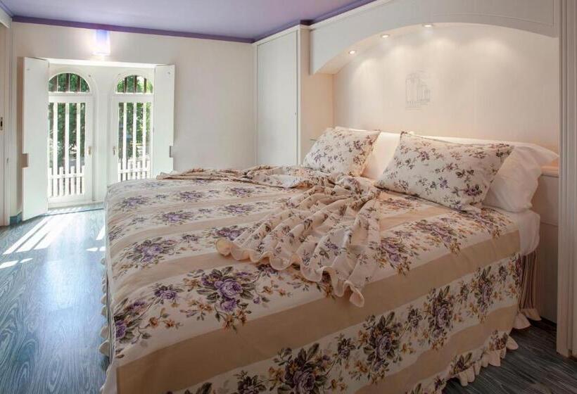 Апартаменты Дюплекс 1 Спальня, Bellavista Lakefront Hotel & Apartments