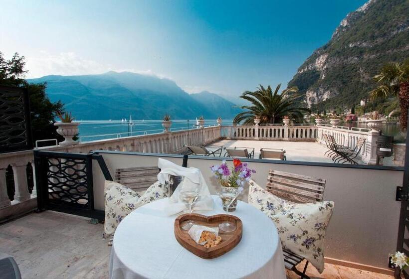 Апартаменты 1 Спальня, Bellavista Lakefront Hotel & Apartments