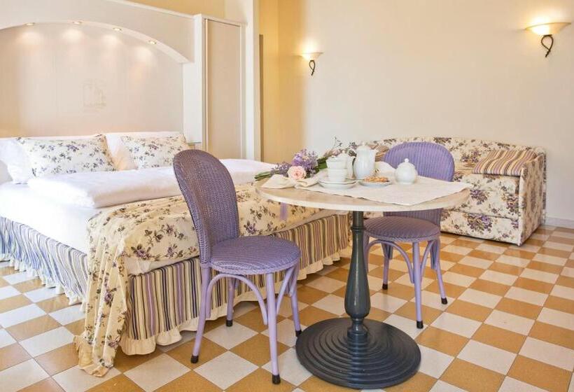 Апартаменты 1 Спальня, Bellavista Lakefront Hotel & Apartments