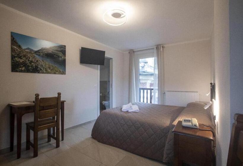 バルコニー付きスタンダードルーム, Albergo Miniere