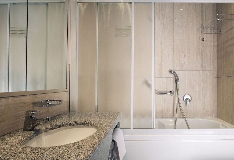 اتاق کلاسیک, Alfa Fiera