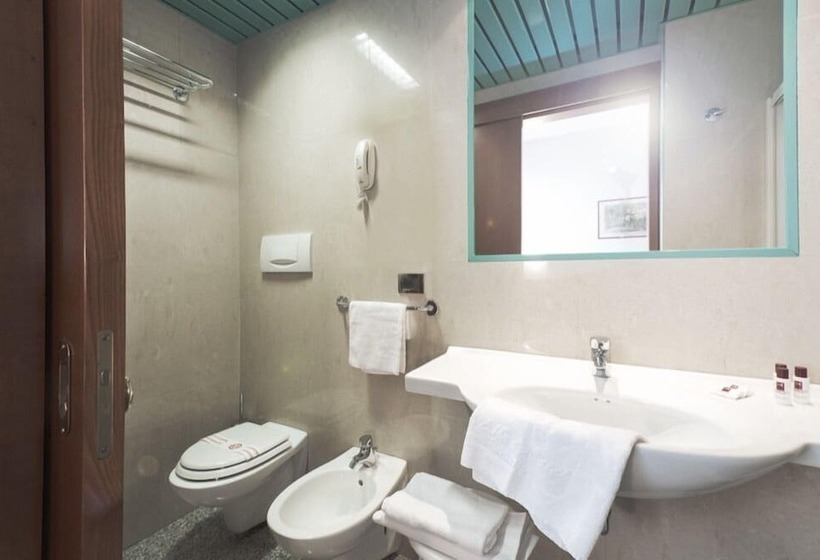 اتاق استاندارد, Alfa Fiera