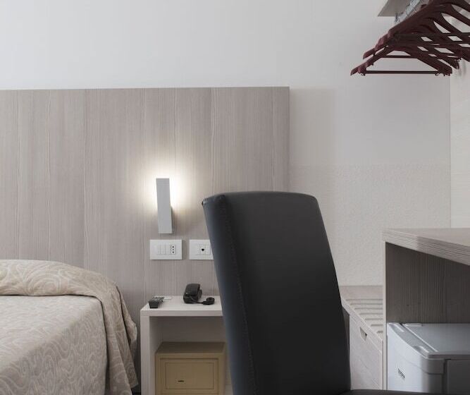 اتاق راحتی, Alfa Fiera