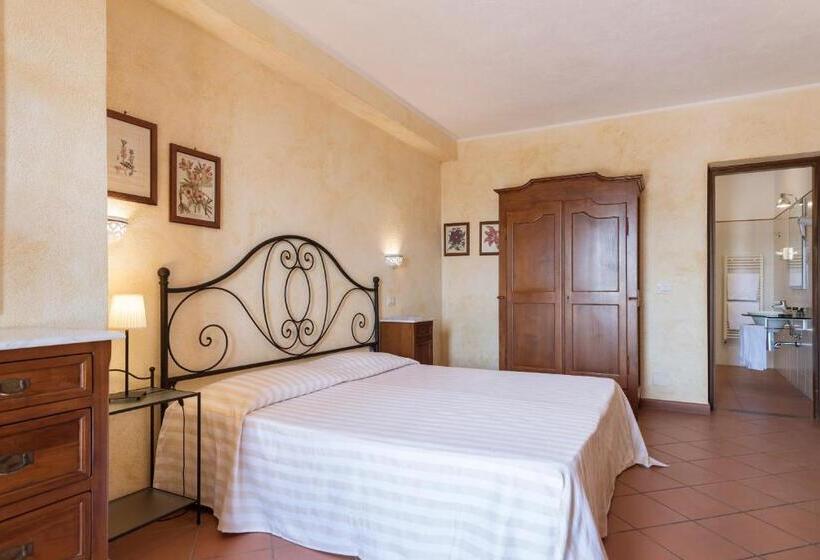 חדר קלאסי לשלושה, Antico Casale Di Scansano Resort