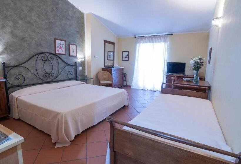 חדר סופריור, Antico Casale Di Scansano Resort