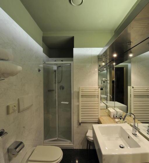 غرفة قياسية فردية, Art Hotel Boston