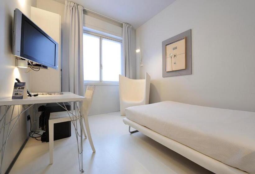 غرفة قياسية فردية, Art Hotel Boston