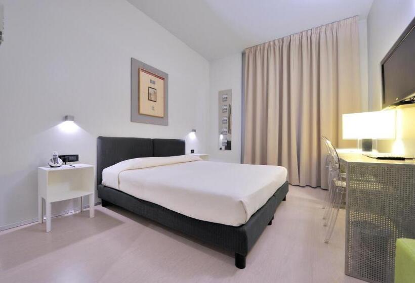 اتاق استاندارد, Art Hotel Boston