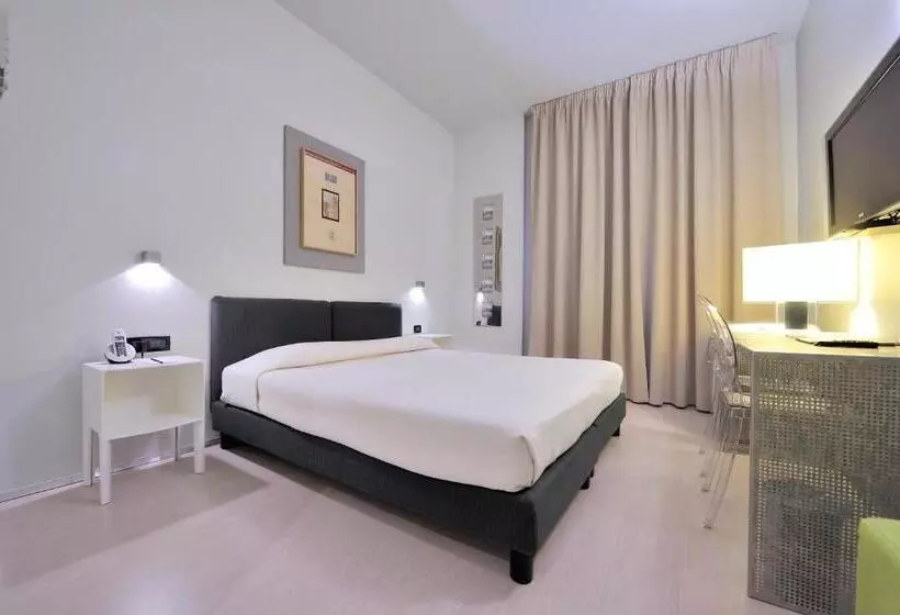 اتاق استاندارد, Art Hotel Boston