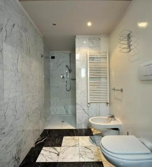 اتاق لوکس یک تخته, Art Hotel Boston