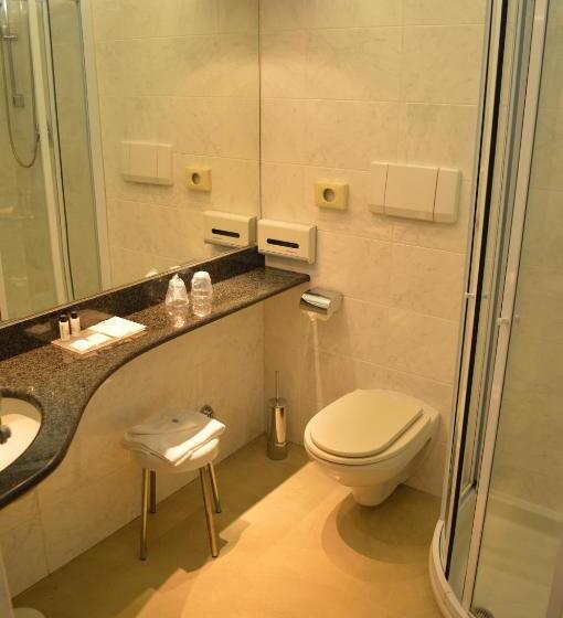 اتاق لوکس یک تخته, Art Hotel Boston