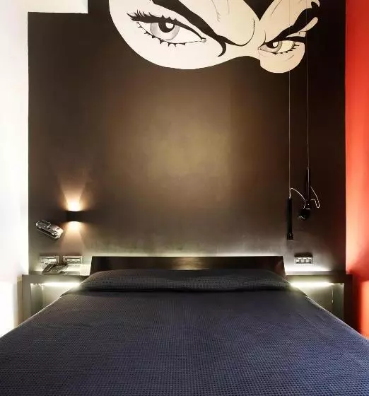 اتاق لوکس, Art Hotel Boston