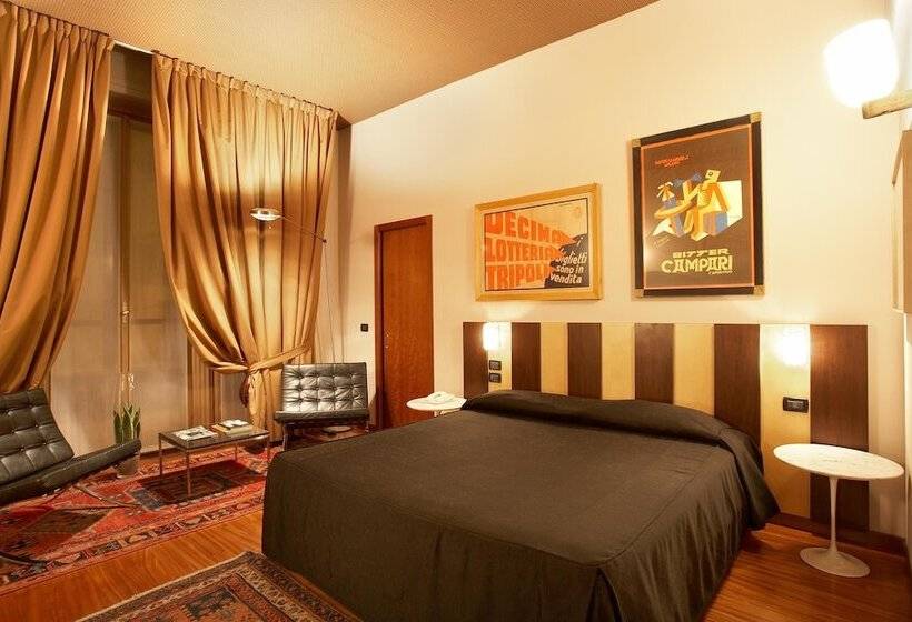 جناح جونيور, Art Hotel Boston