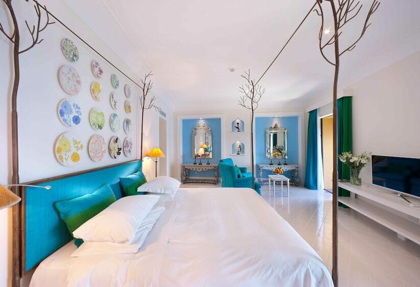Quarto Deluxe Vista Mar com Sacada, Bellevue Syrene