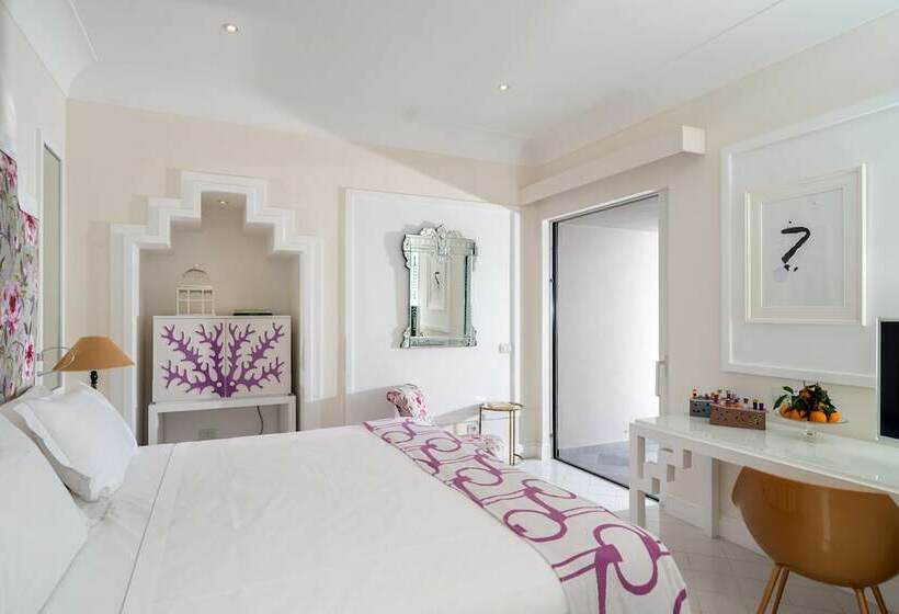 חדר סופריור עם נוף לים ומרפסת, Bellevue Syrene