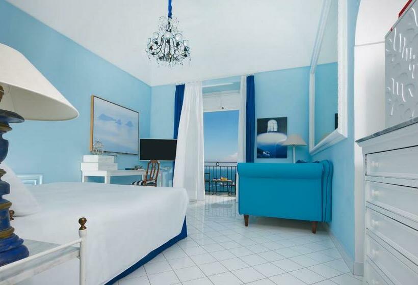Quarto Deluxe Vista Mar com Sacada, Bellevue Syrene