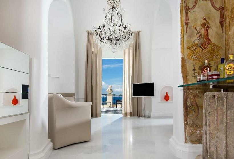 סוויטה עם בריכה, Bellevue Syrene