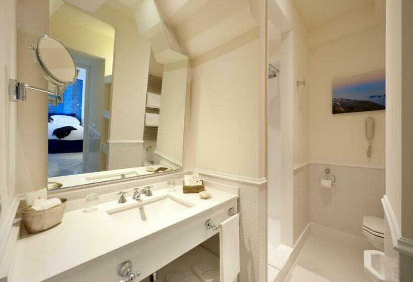Quarto Estandar Vista Mar com Sacada, Bellevue Syrene
