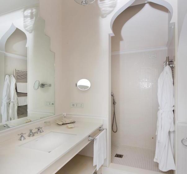 חדר קומפורט עם נוף לים, Bellevue Syrene