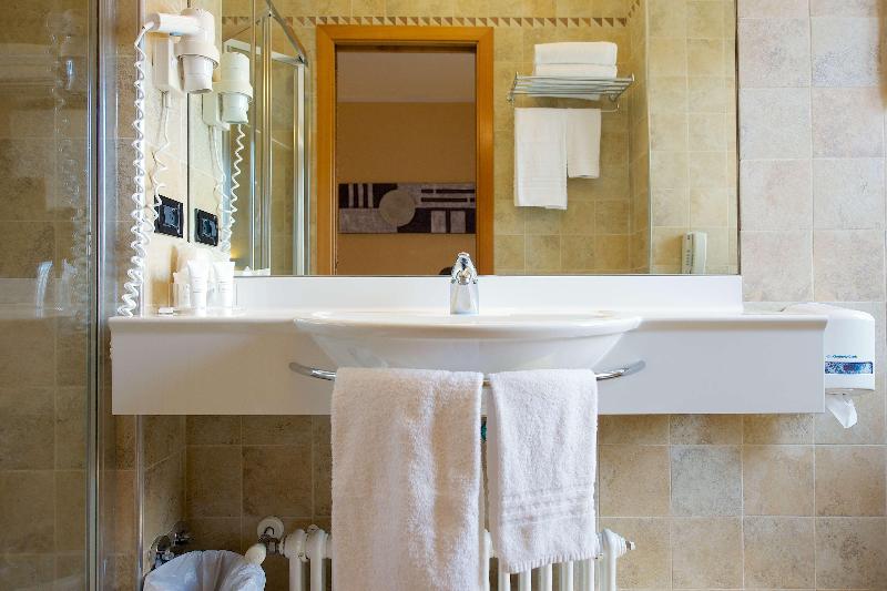 スタンダードルーム, Best Western Hotel Luxor