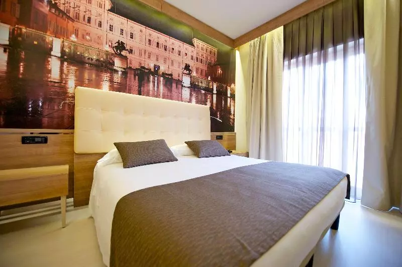 اتاق لوکس, Best Western Hotel Luxor
