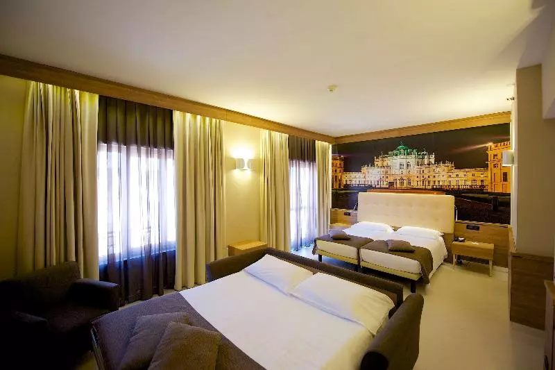 اتاق خانوادگی, Best Western Hotel Luxor