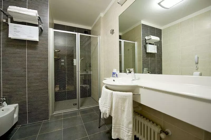 اتاق خانوادگی, Best Western Hotel Luxor