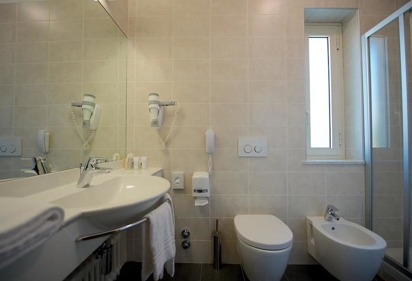 テラス付スーペリアルーム, Best Western Hotel Luxor