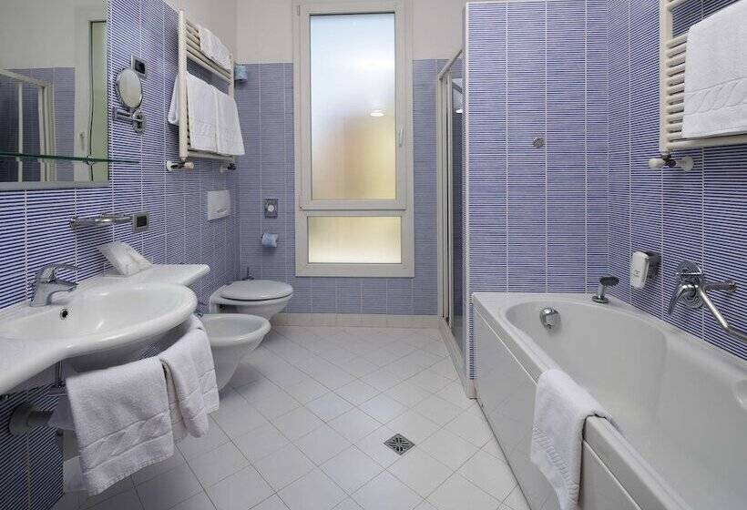 Семейный Номер, Best Western Plus Hotel Bologna