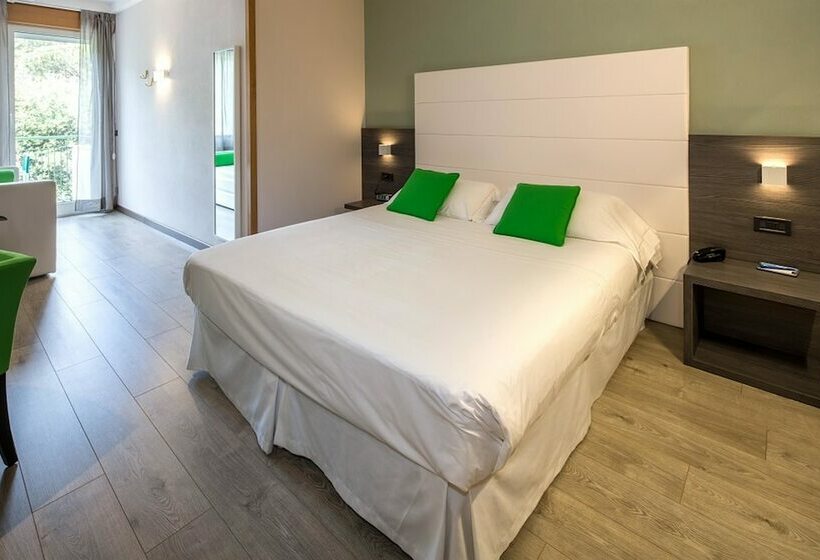 带阳台可观花园景的标准间, Best Western Regina Elena