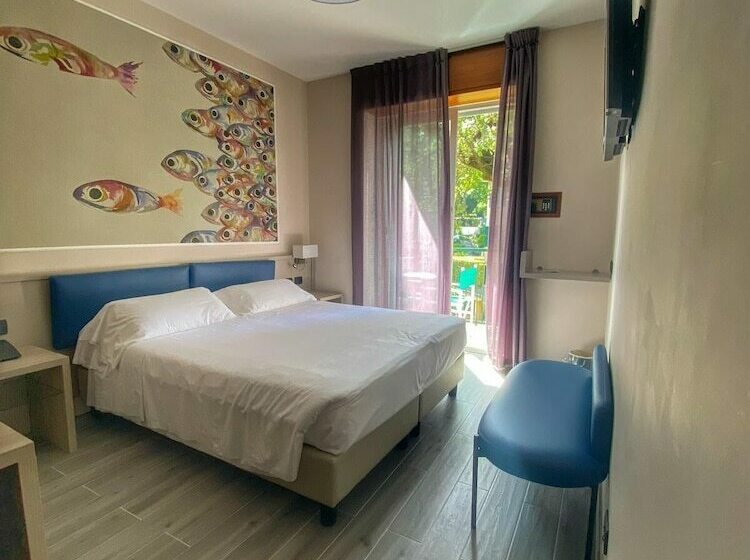 带阳台可观花园景的标准间, Best Western Regina Elena