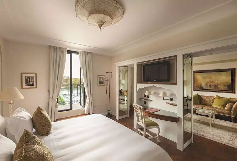 Suite with lake view, Hotel Cipriani, A Belmond Hotel, Venice