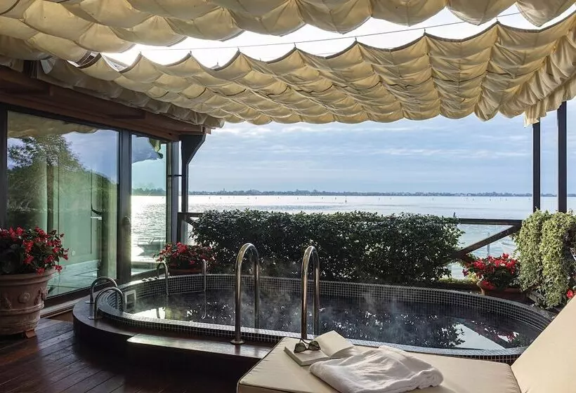 سوییت, Hotel Cipriani, A Belmond Hotel, Venice