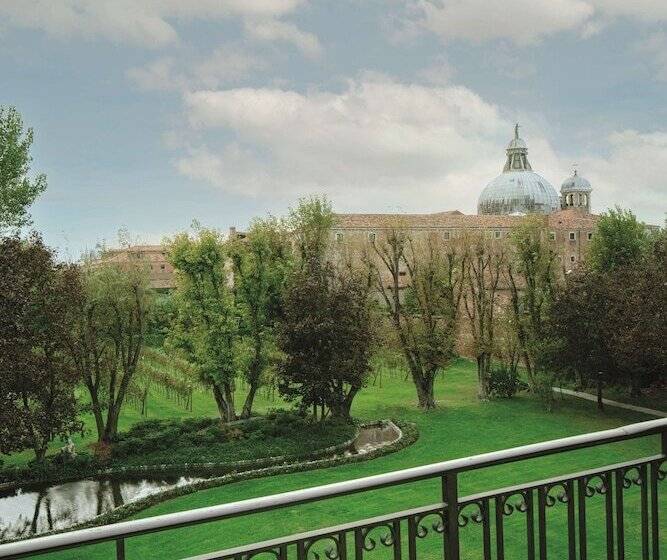 سوئیت جونیور با چشم‌انداز باغ, Hotel Cipriani, A Belmond Hotel, Venice