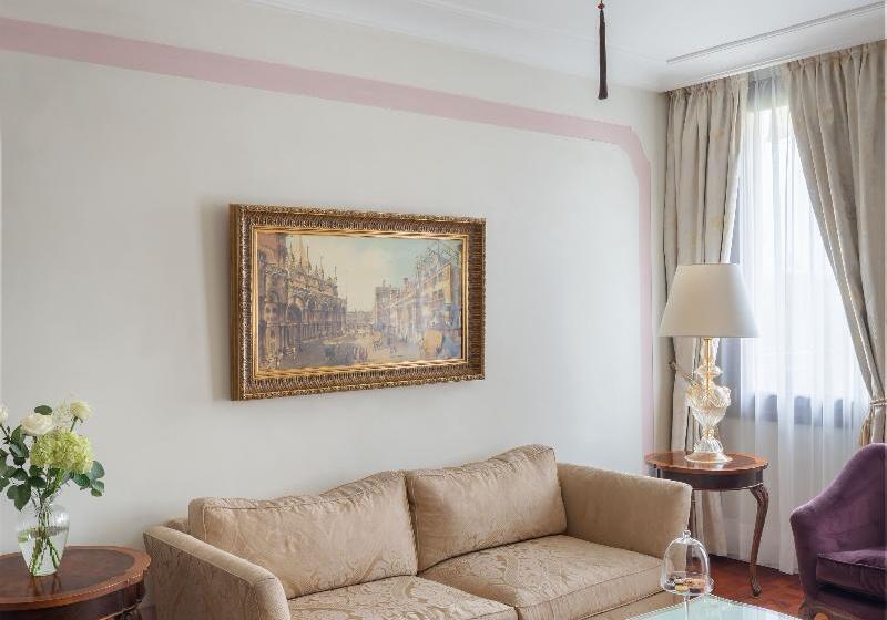 سوئیت جونیور با چشم‌انداز باغ, Hotel Cipriani, A Belmond Hotel, Venice