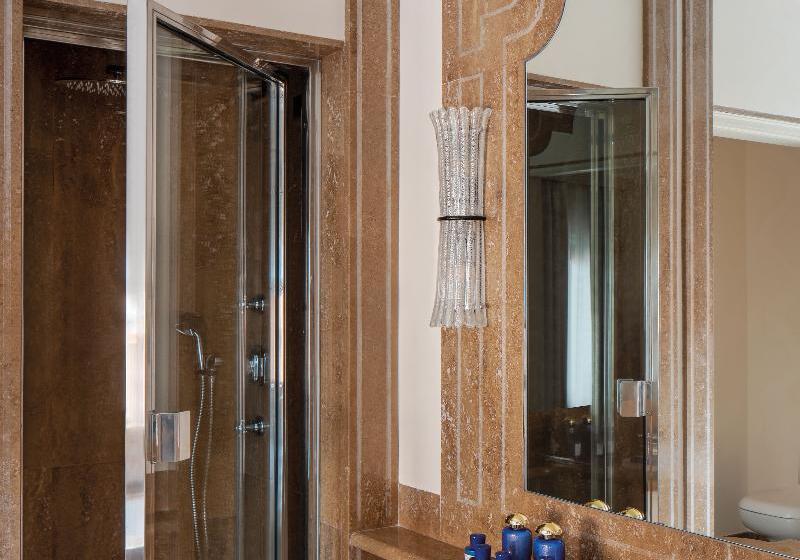 سوئیت جونیور با چشم‌انداز باغ, Hotel Cipriani, A Belmond Hotel, Venice