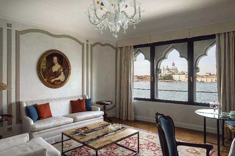 سوئیت با چشم‌انداز, Hotel Cipriani, A Belmond Hotel, Venice
